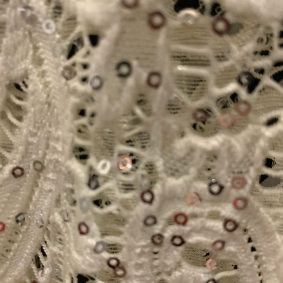 Topper - Picture 3 of 4